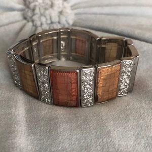 Lia Sophia stretchy bracelet